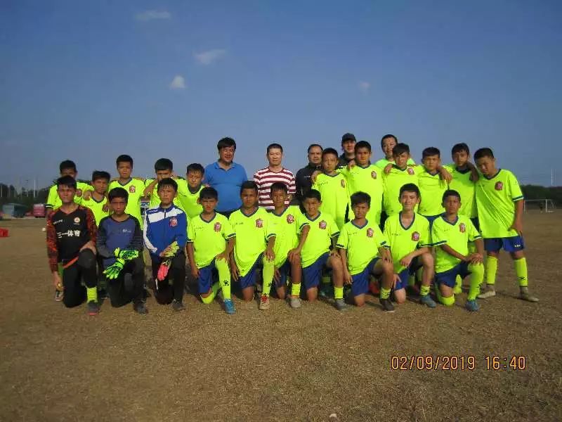 关于甘冈备战欧联杯比赛，主教练要求球员全力以赴的信息