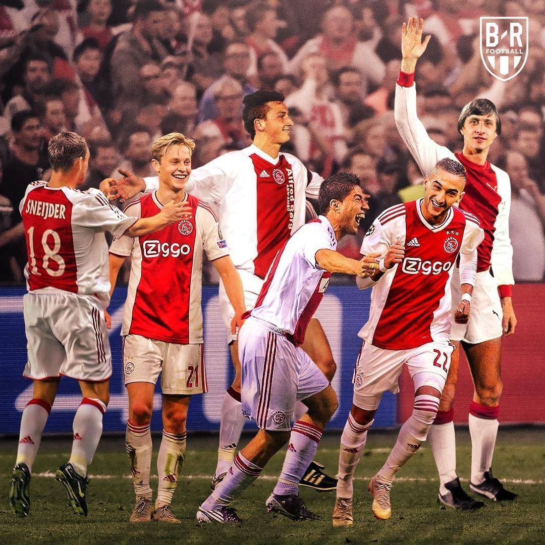 阿贾克斯攻击力火爆，轻松击败对手的简单介绍