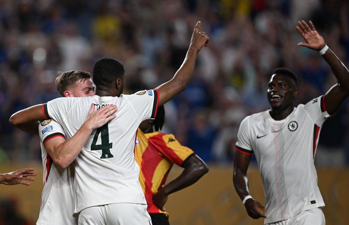 九游体育APP下载-拜仁大胜切尔西轻松晋级欧冠半决赛