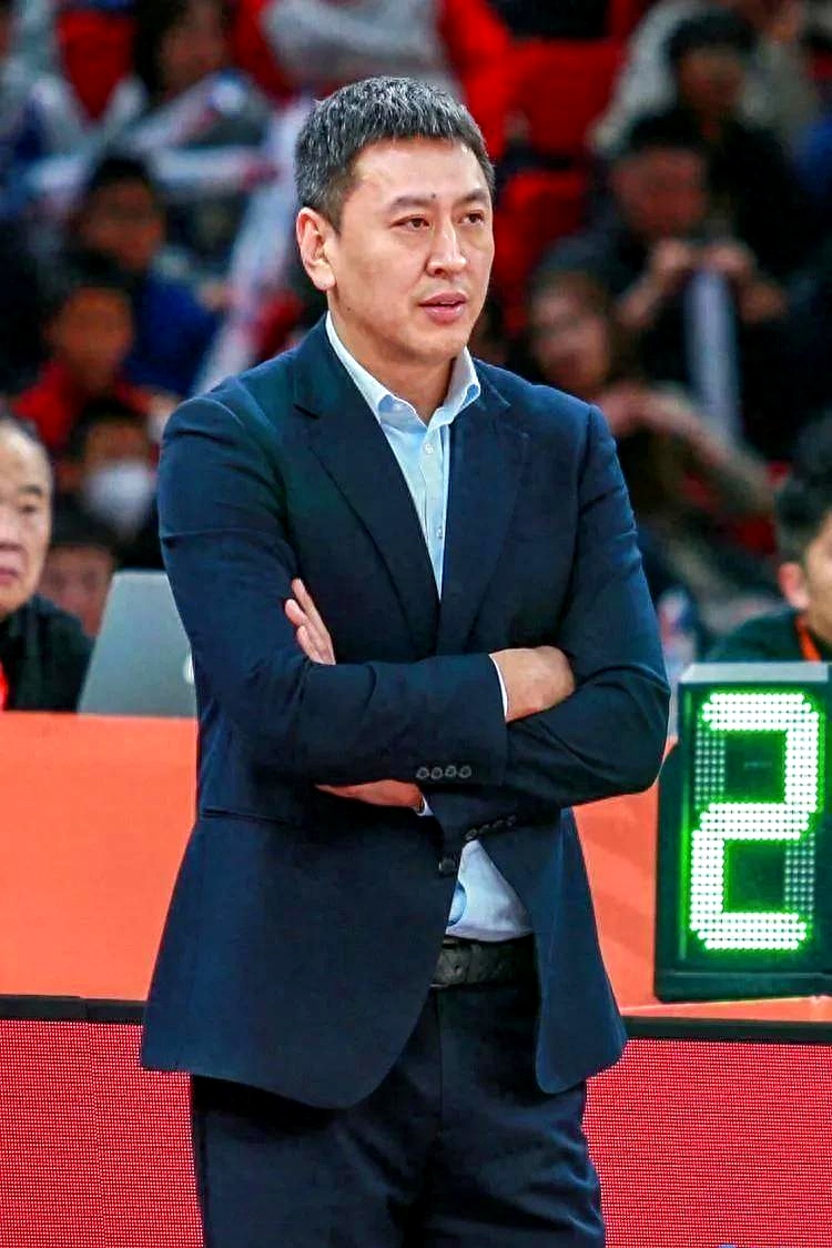 球队换帅后大获全胜，新教练成功率队重生