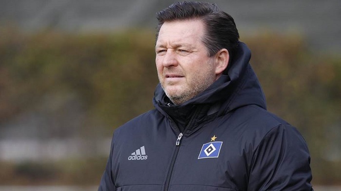 汉堡队战略失败，球队主帅需总结改进方案