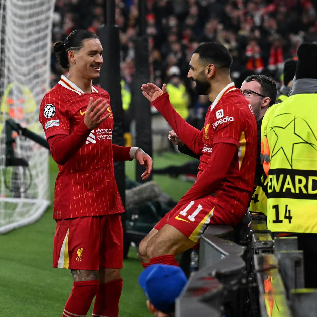 九游体育平台-利物浦战胜对手，继续领跑积分榜