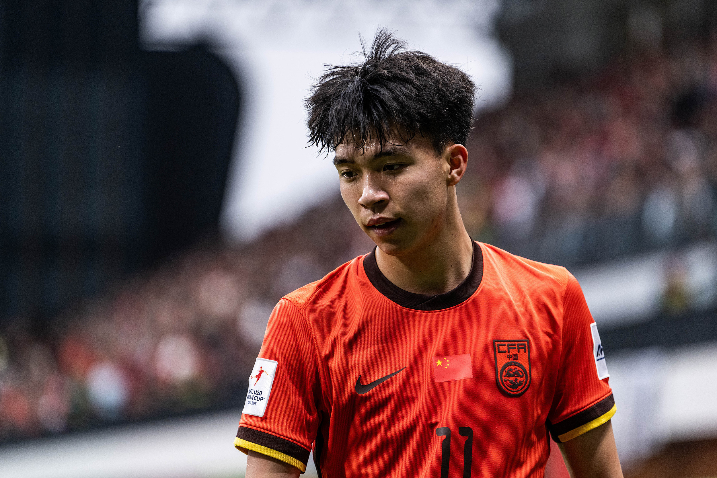 士气高昂迎接挑战，球队备战下一场比赛