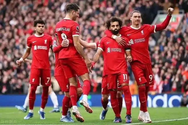 利物浦遭遇争议判罚，主帅怒批裁判