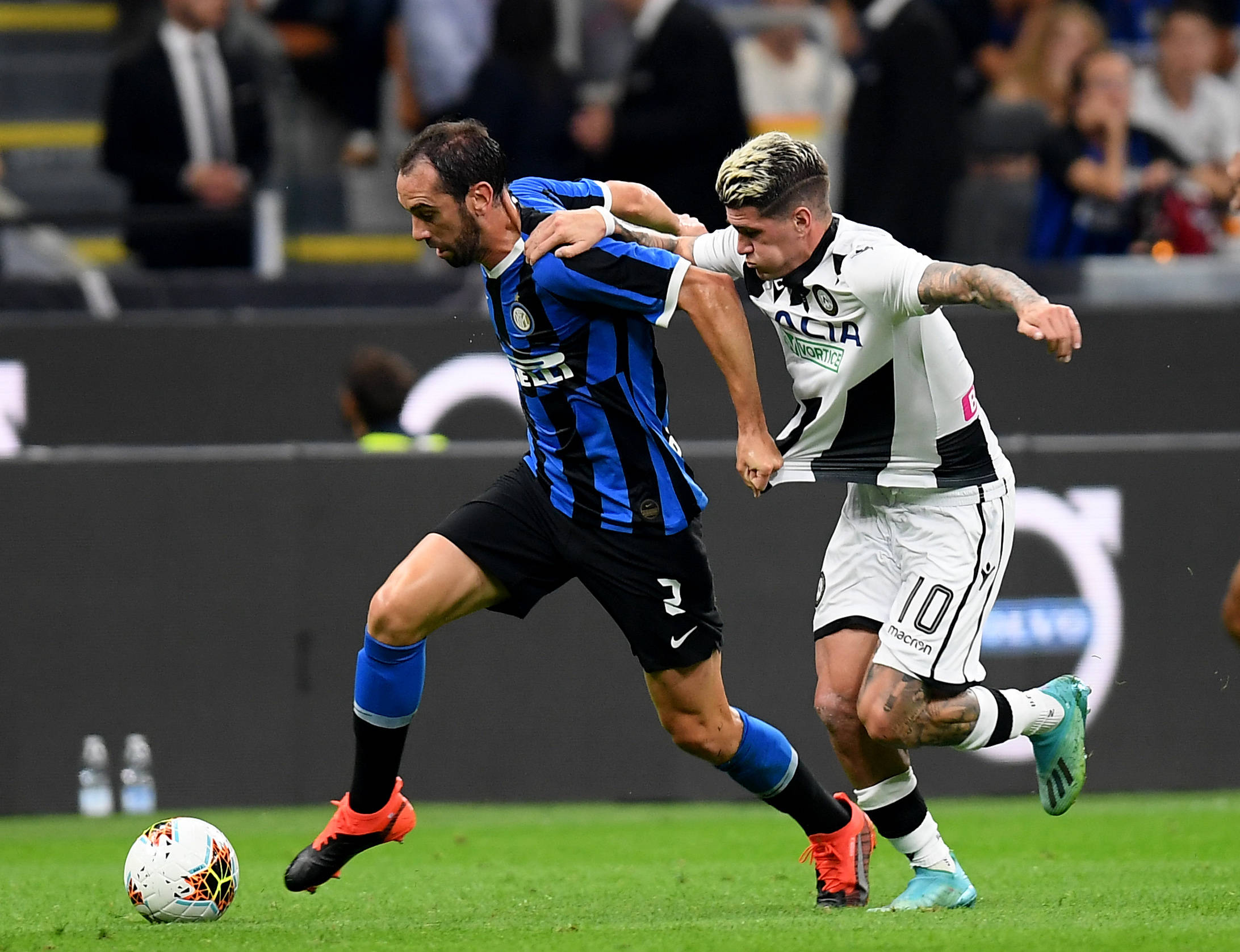 九游娱乐网页-意大利国际米兰队完成转会交易，引入新一位球员