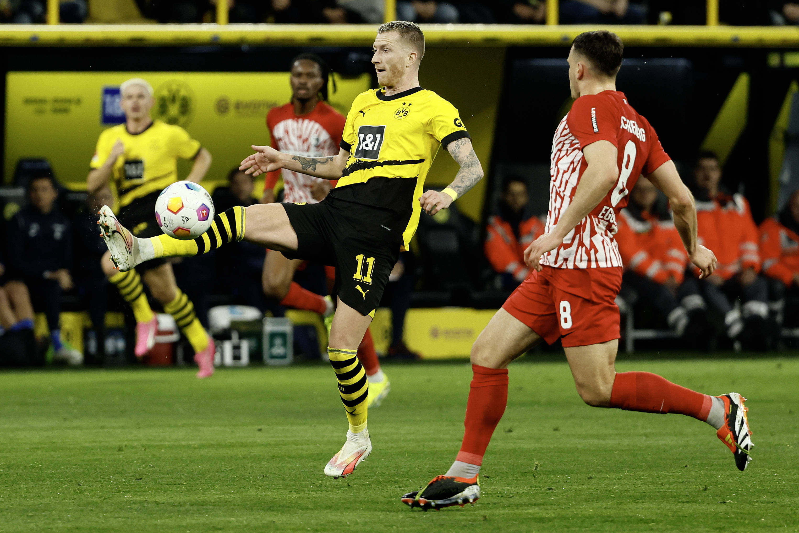 九游体育直播-关于多特蒙德惨败，欧冠资格岌岌可危的信息