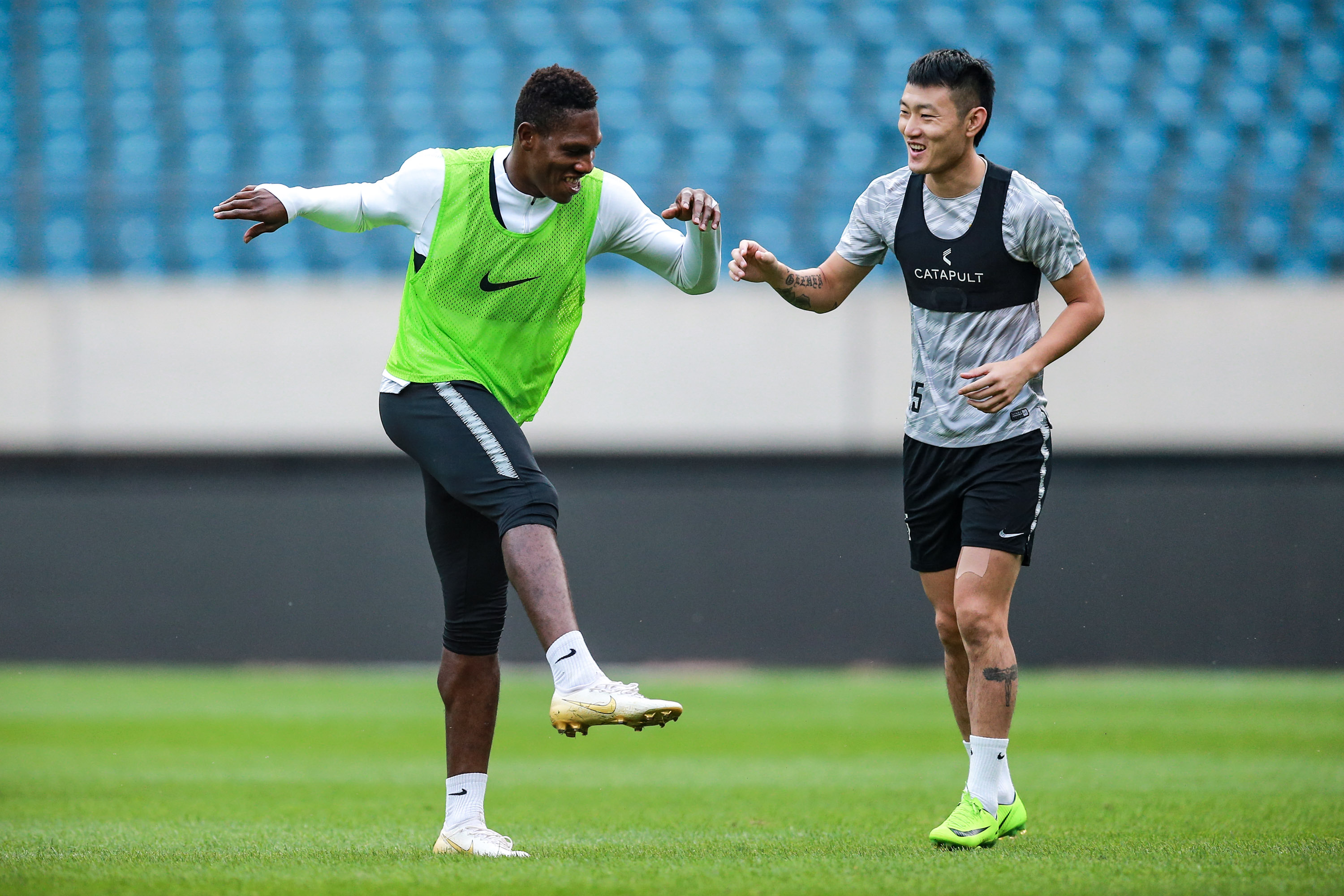 九游官网-关于河北队遭遇强敌，教练呼吁球员保持信心的信息