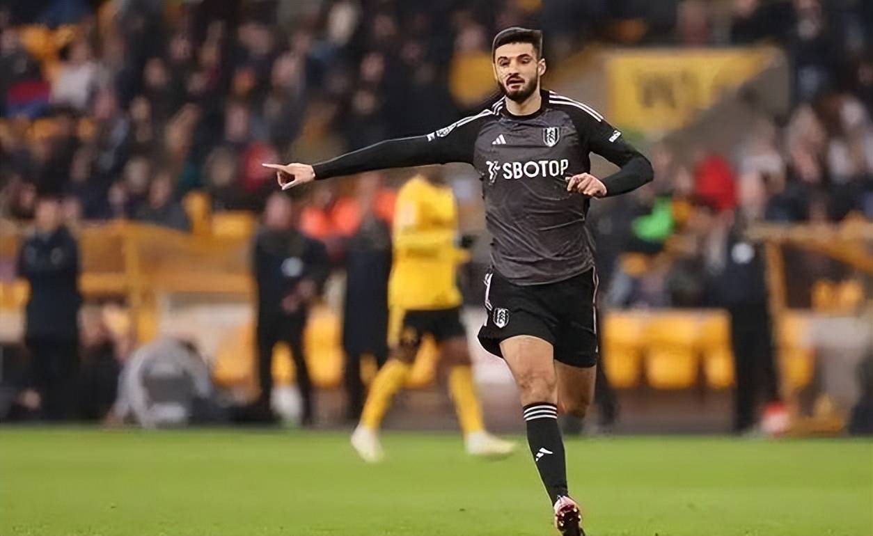 九游官网-关于富勒姆主场战平沃特福德，积分继续滑落的信息