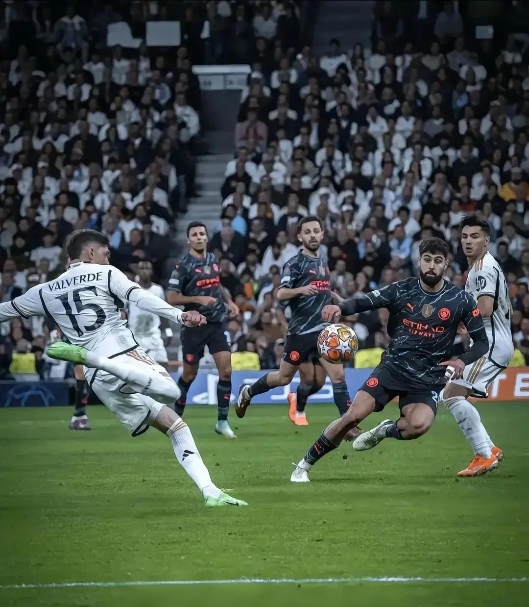 九游娱乐入口-欧冠比赛即将打响，球队备战状态良好