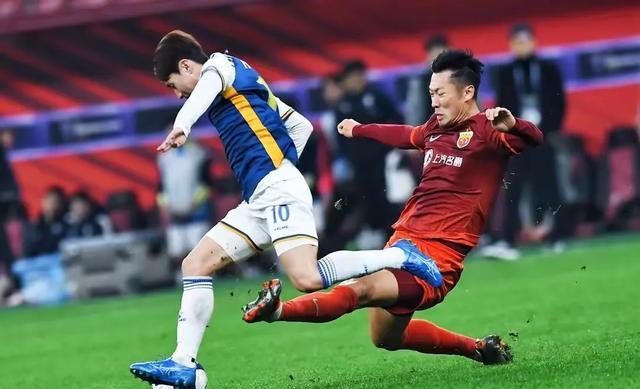 九游体育官方入口-包含火力全开！双方在场上展开激烈拼搏的词条