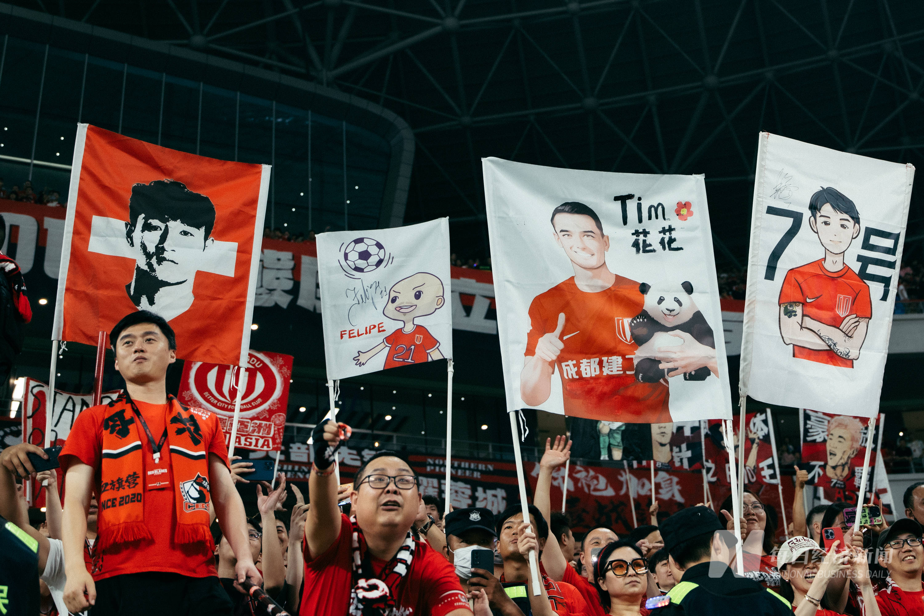 九游娱乐官方-福建队主场告捷，外援贡献巨大，彻底击败对手