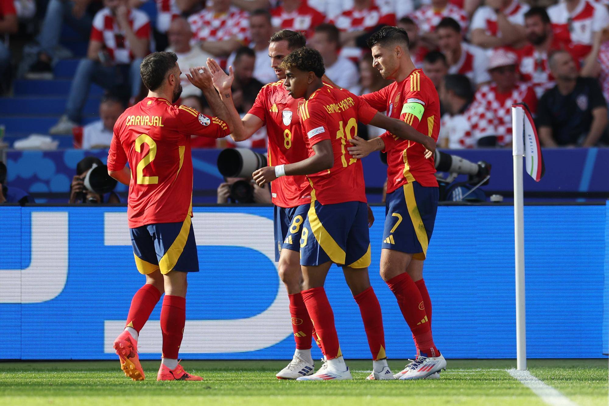 九游VIP-巴萨逆转巴西，卡瓦哈尔统治全场的简单介绍