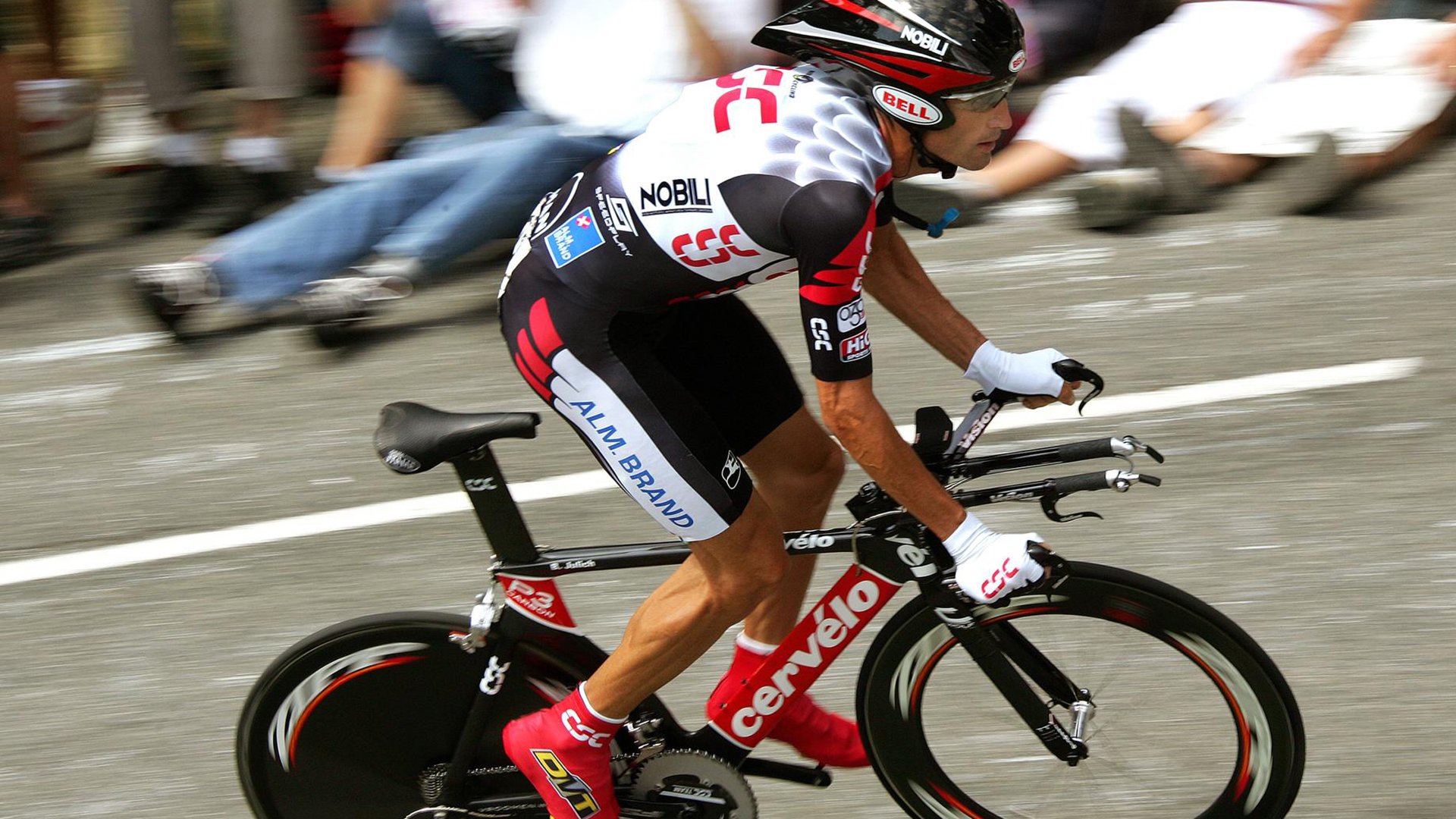 九游体育官方入口-悬崖边的绝杀，惊雷般的统治